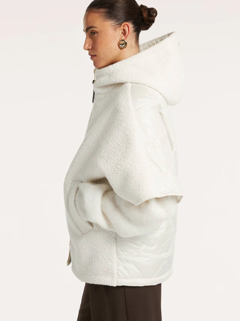 Vest Ecru Beaumont ( Kayla/1100 )