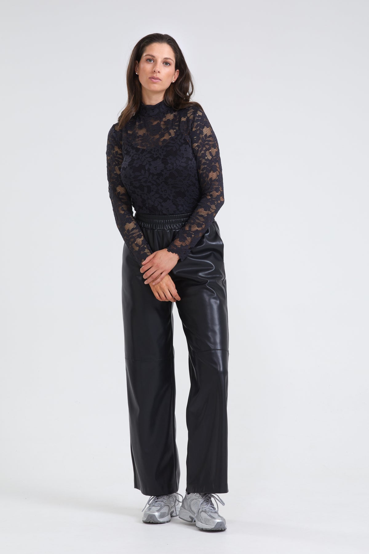 Pantalon noir Blue Iv ( Godiva/200 )