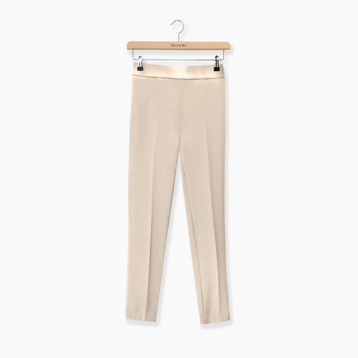 Broek Zandkleur Accent Fashion ( Space/Sable ) - Delaere Womenswear