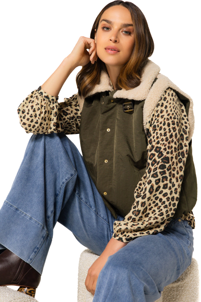Bloes Bruin Caroline Biss ( 4698/69 )