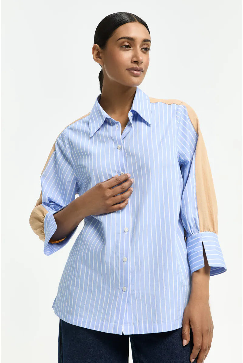 Bloes Bleekblauw Xandres ( Hatriena/0075 )