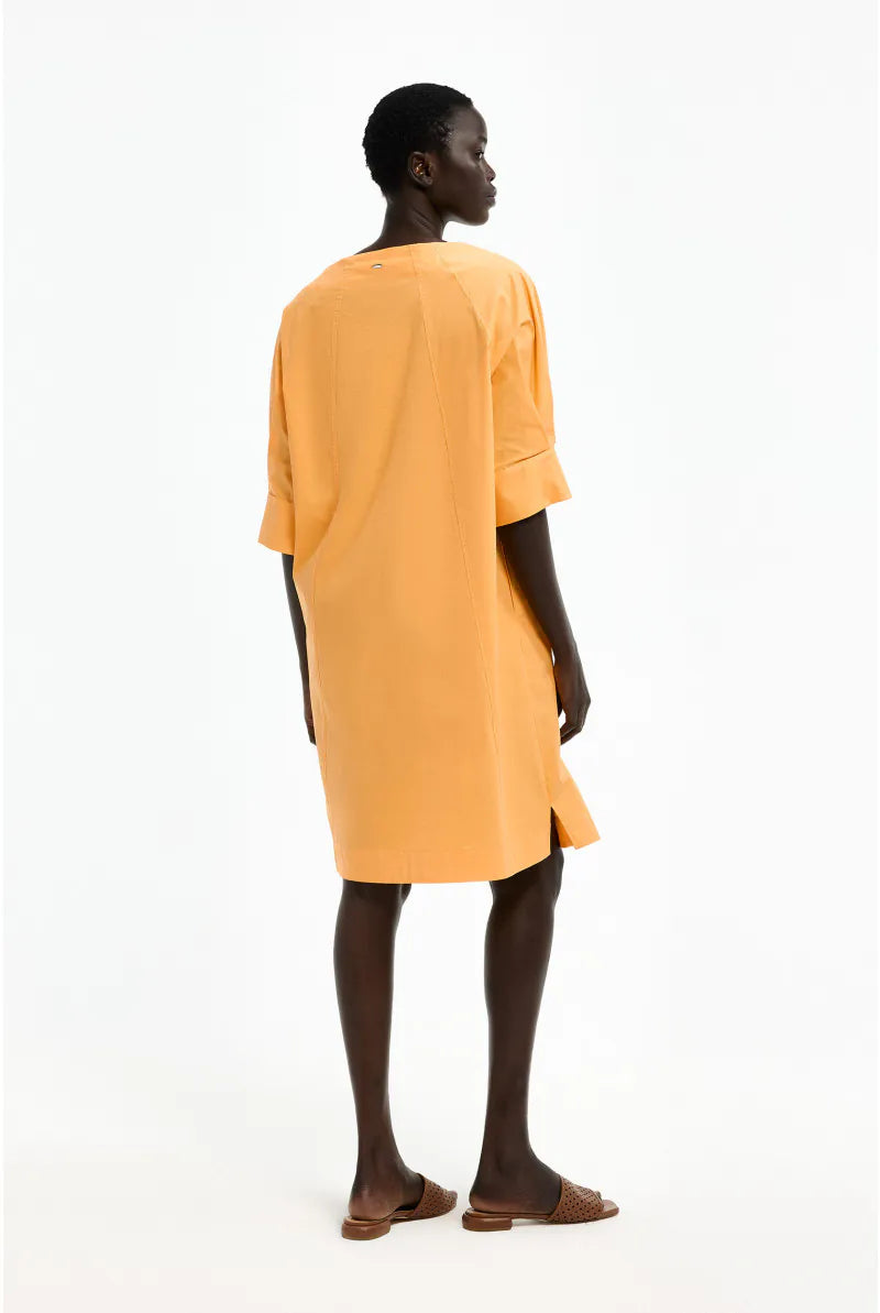 Kleedje Oranje Xandres ( Karvi/1470 )