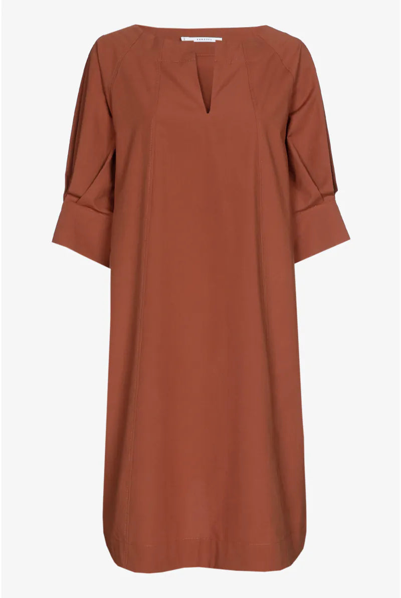 Kleedje Bruin Xandres ( Karvi/1710 )