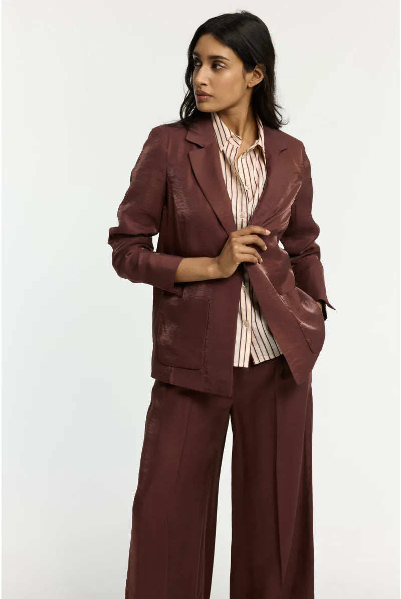 Vest Bruin Xandres ( Blest/5680 )