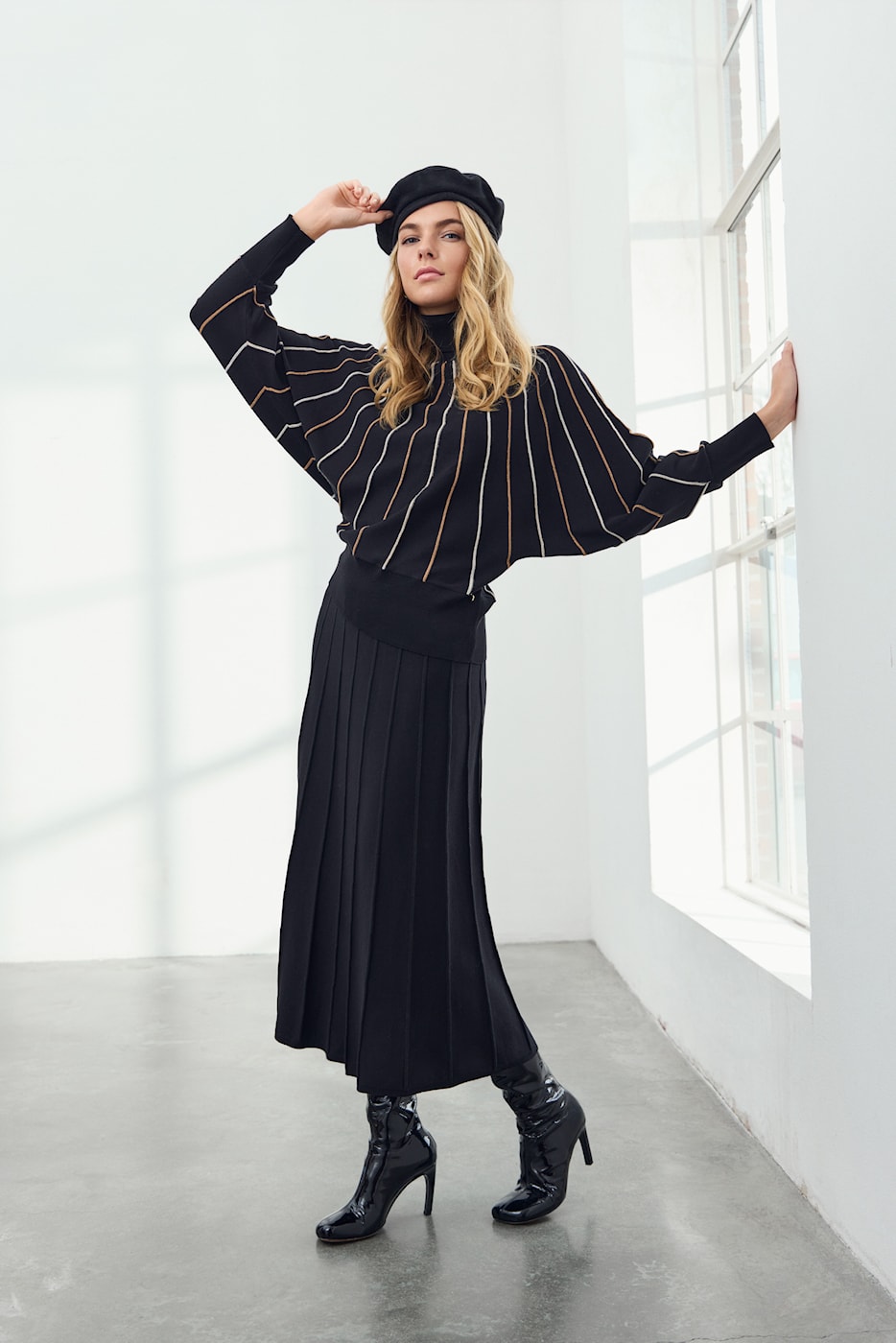 Pull Zwart Micha ( 183193/54093  )