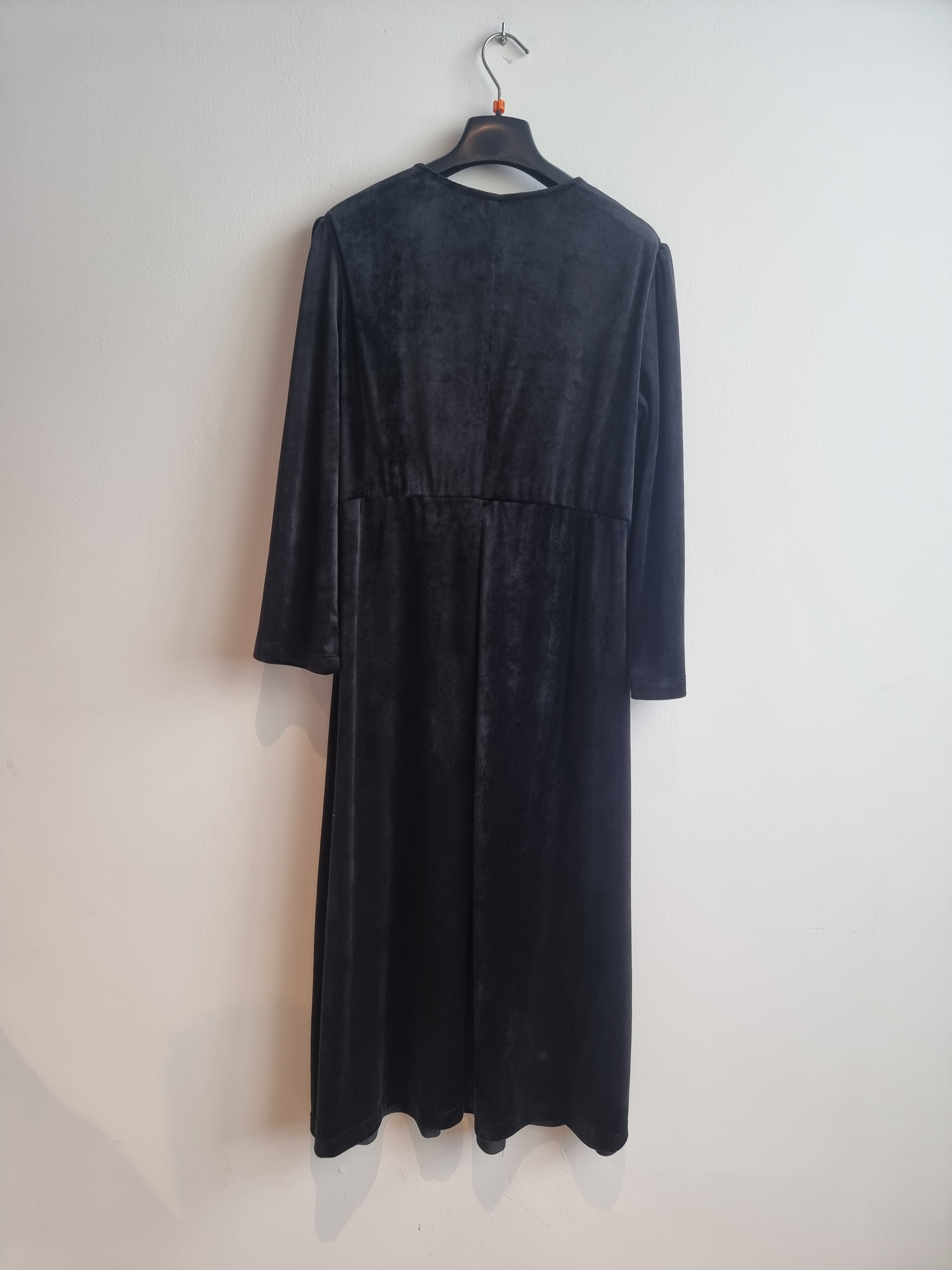 Robe Noir Bleu Iv ( Stevie/200 )