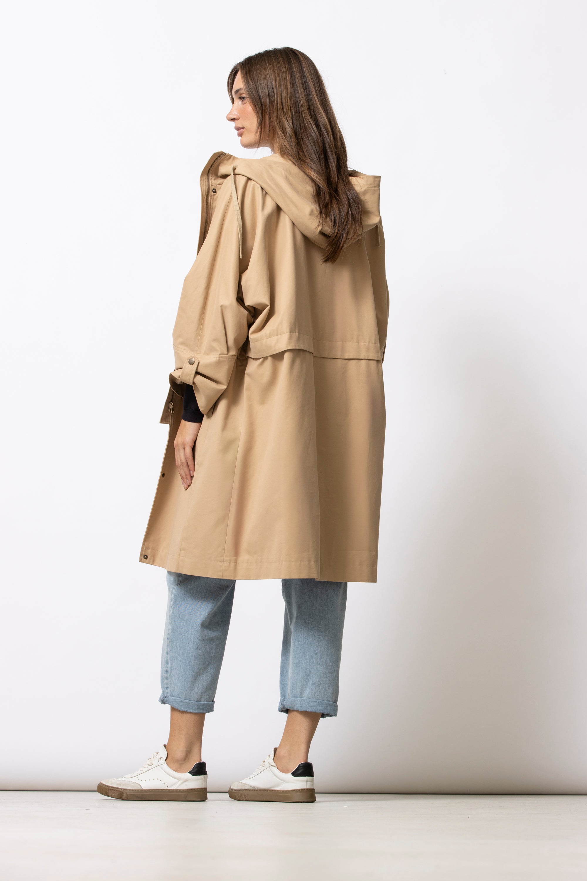 Mantel Beige Gigue ( Benny 200/208 )