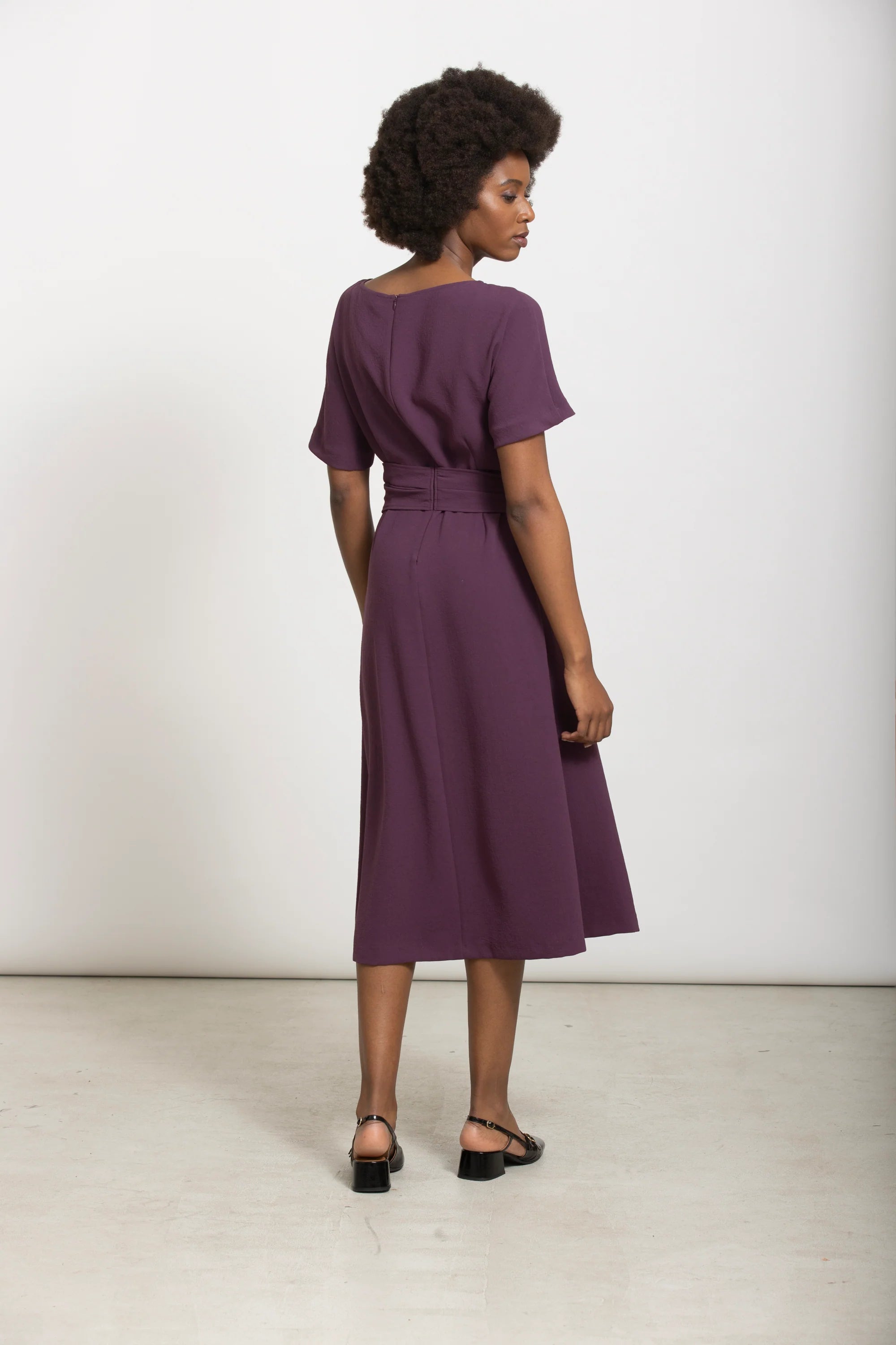 Robe Aubergine Gigue (Tue/2463)
