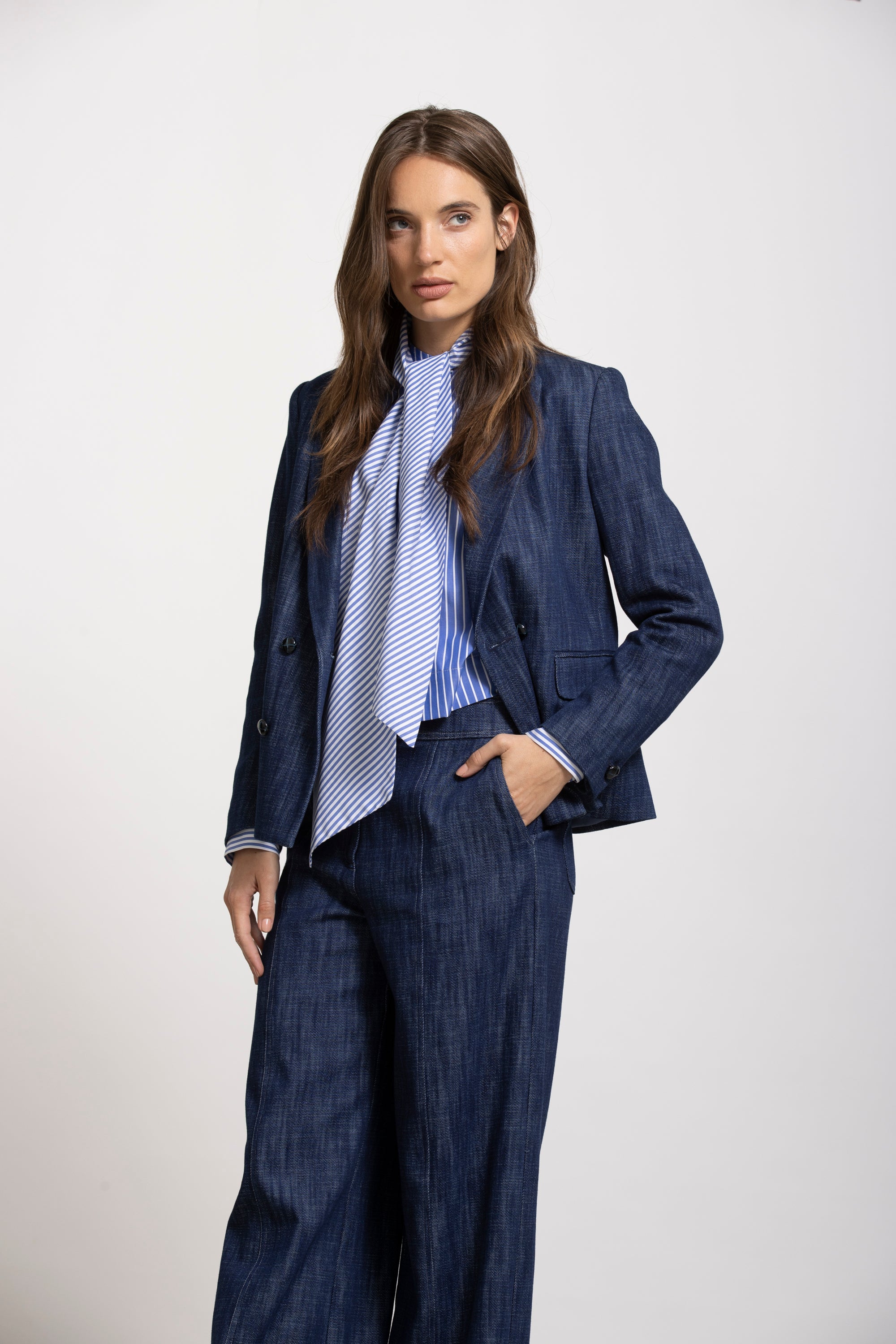 Gilet bleu foncé Gigue (Walford 610/2660)