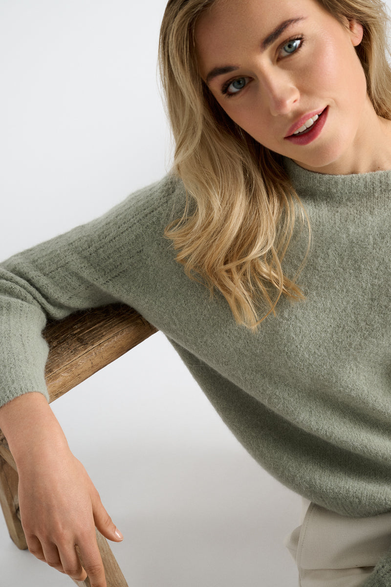 Pull Kaki Marie Mero ( Pu91/Oli )