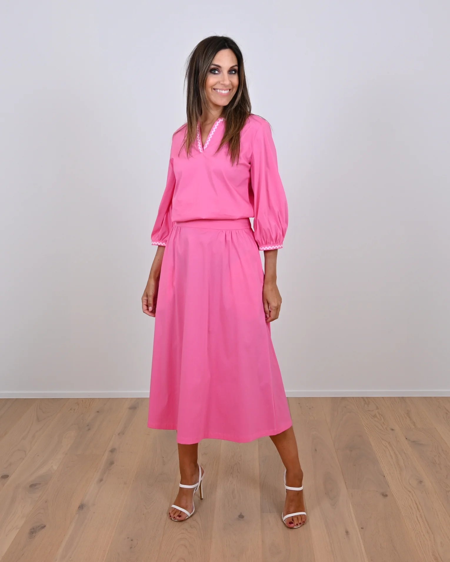 Rok Fuchia Leonie De Paris ( 261156/Mona )