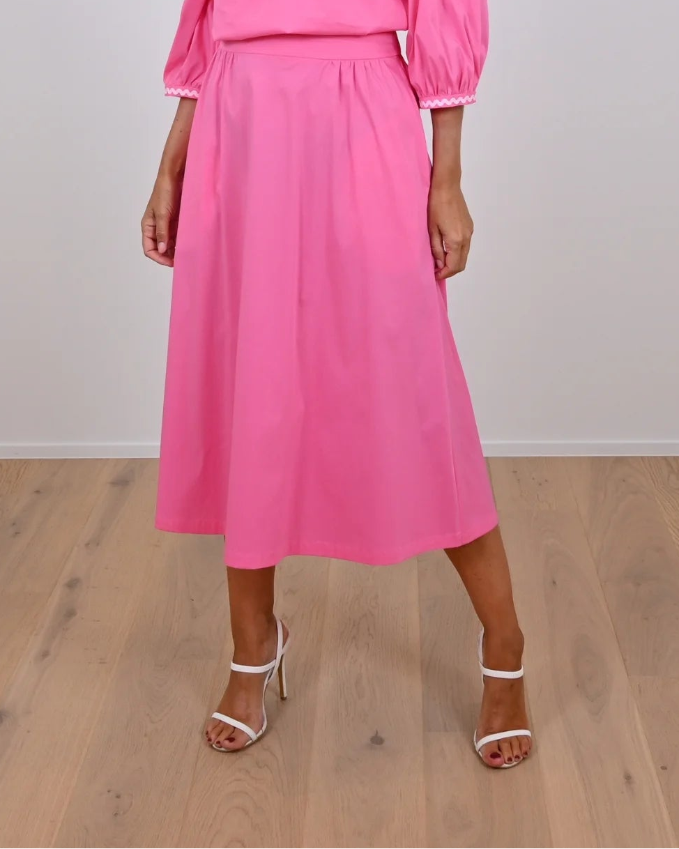 Rok Fuchia Leonie De Paris ( 261156/Mona )