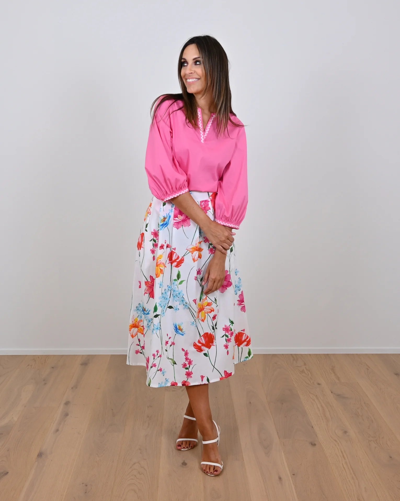 Rok Fuchia Leonie De Paris ( 261192/Sam )