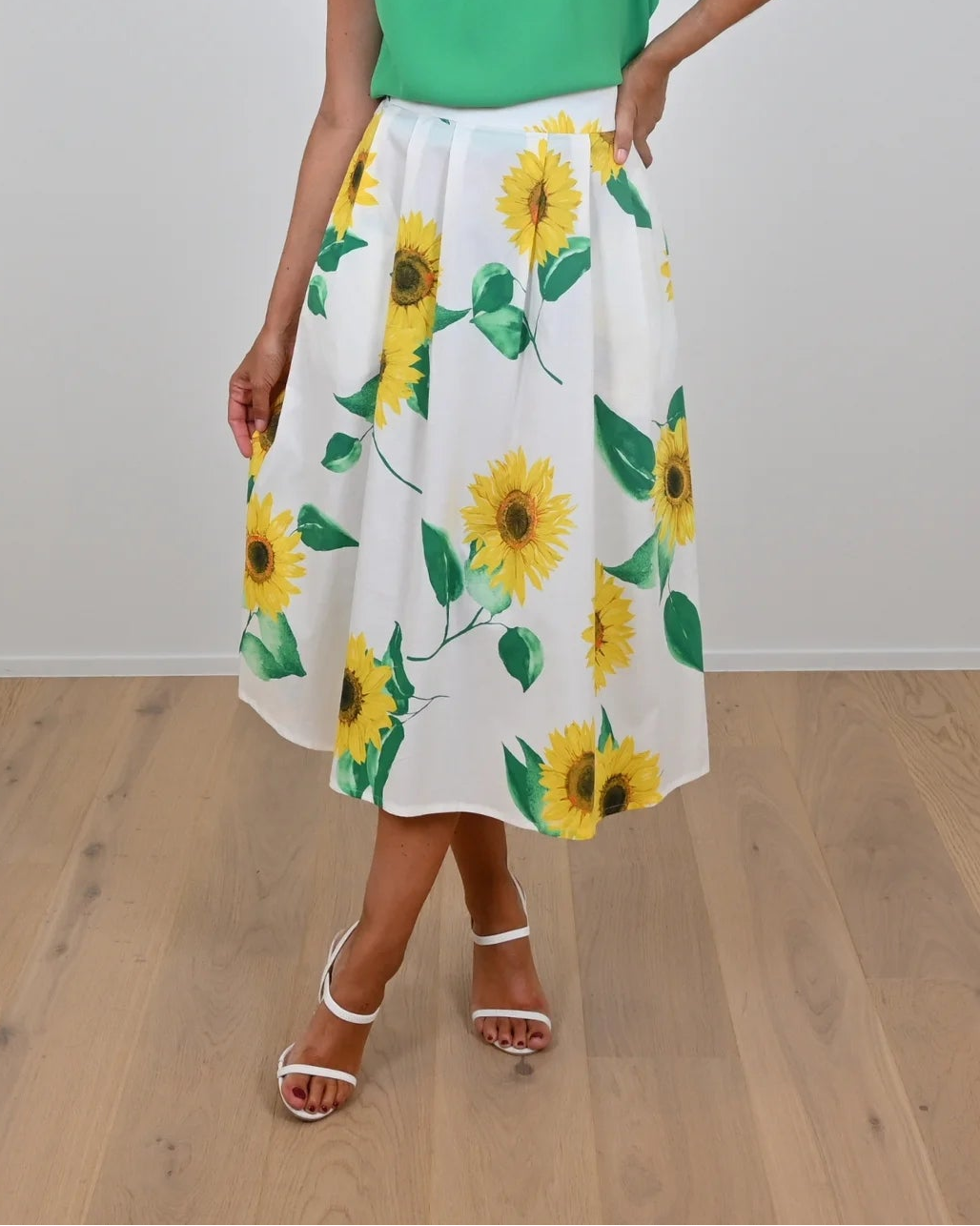 Rok Geel Leonie De Paris ( 261193/Sam )