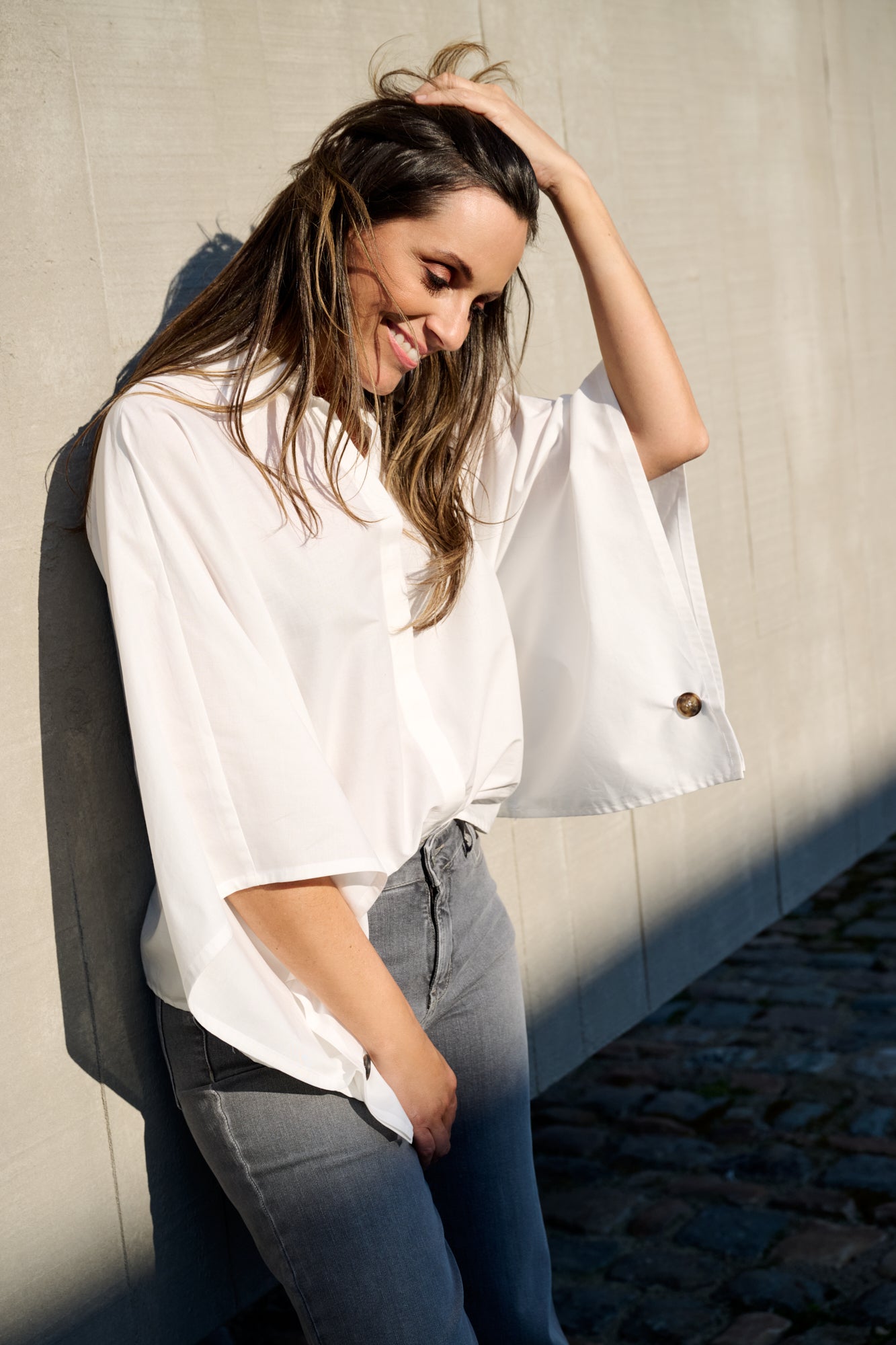 Bloes Wit Leonie De Paris ( 262046 Cosi/Wit )