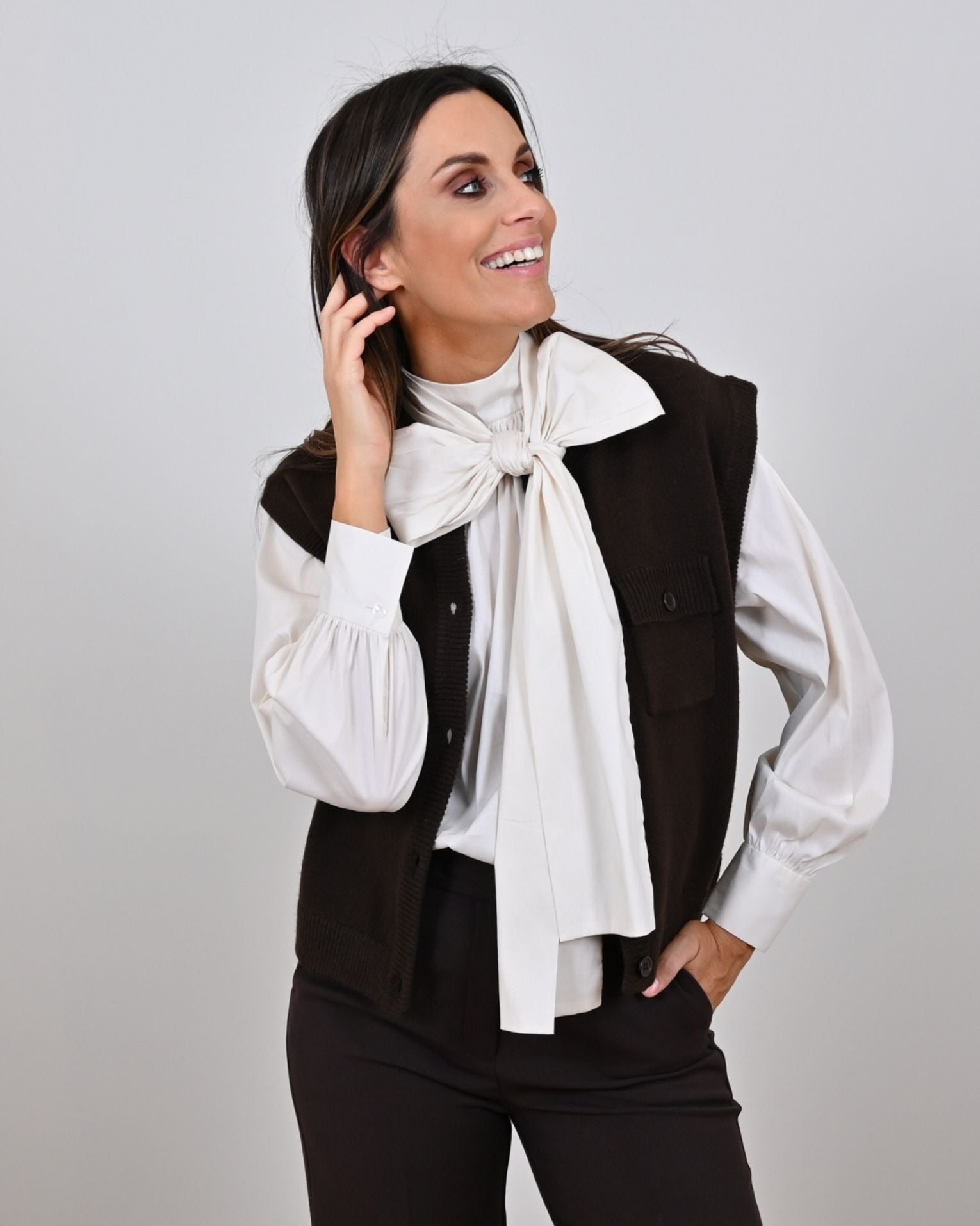 Bloes Wit Leonie De Paris ( 262094 Iris/Wit )