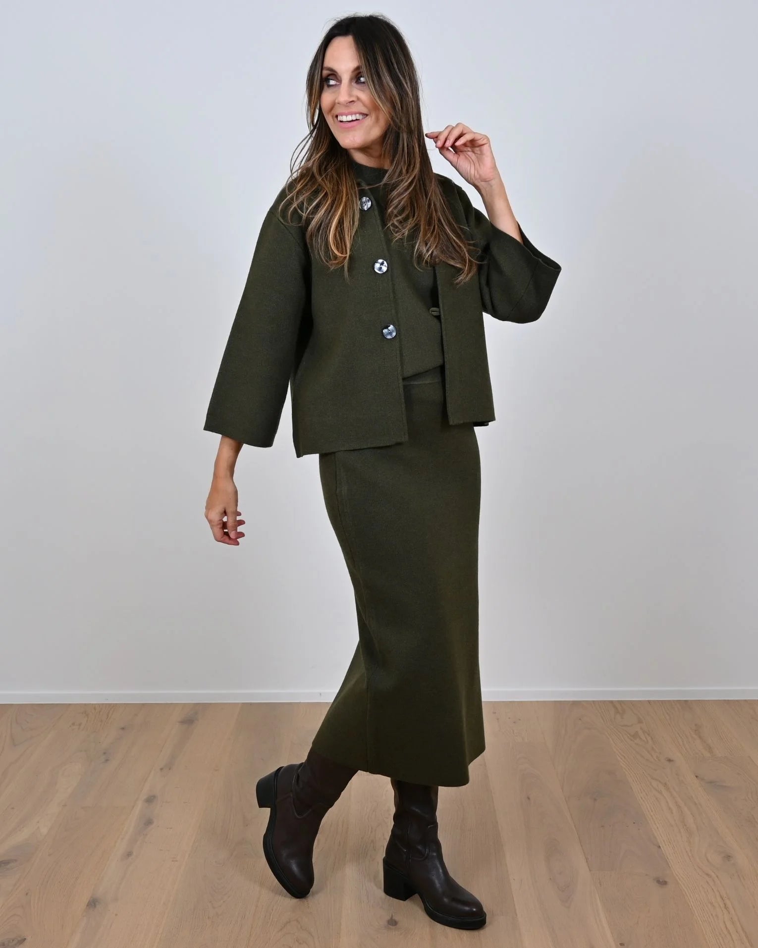 Rok Groen Leonie De Paris ( 262170 Roos/Groen )