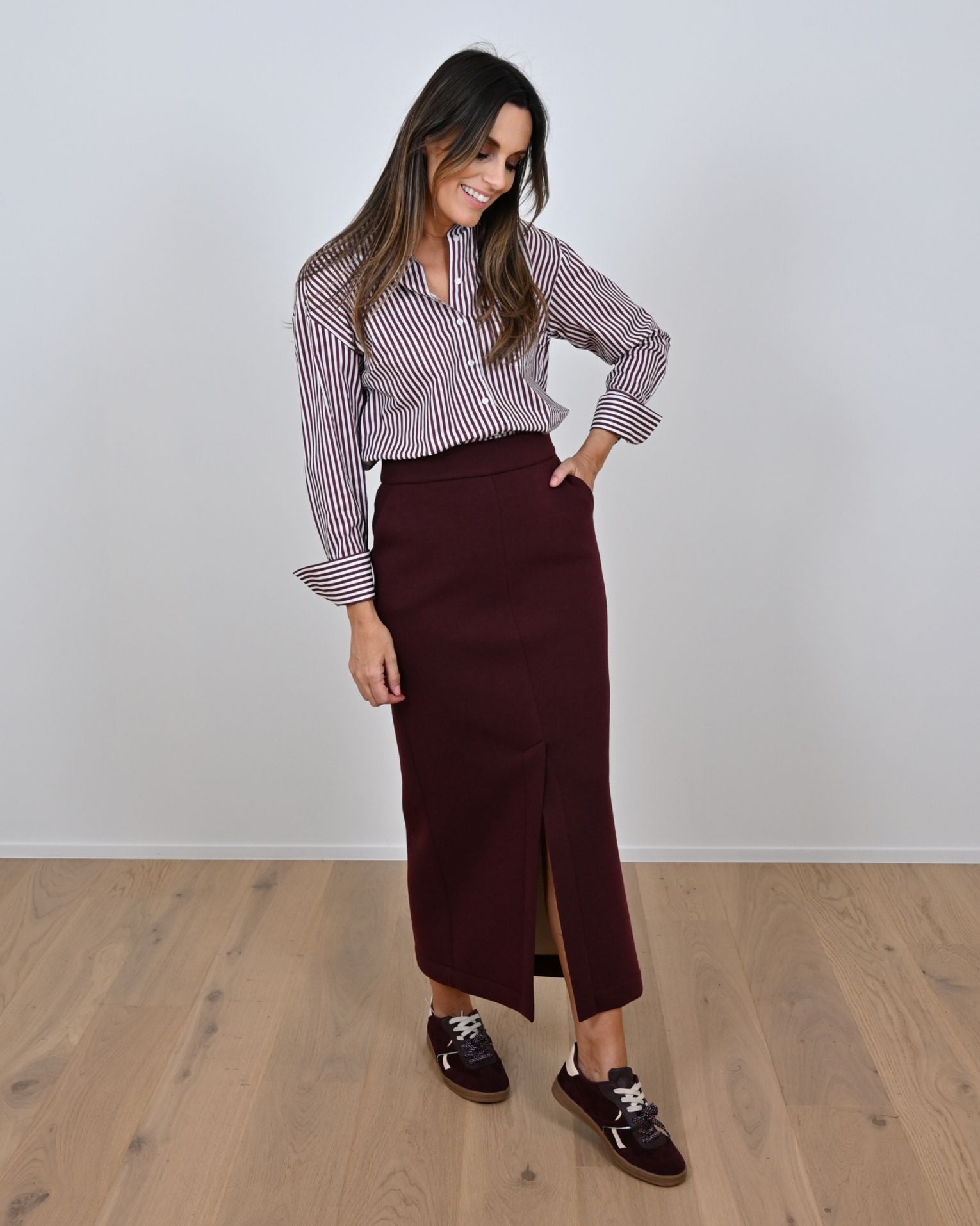 Rok Bordeaux Leonie De Paris ( 262239 Scara/Bordeau )