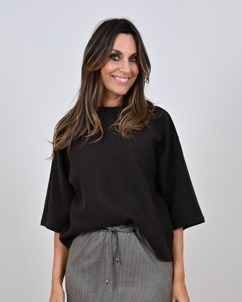 Pull Bruin Leonie De Paris ( 262156 Pica/Bruin )