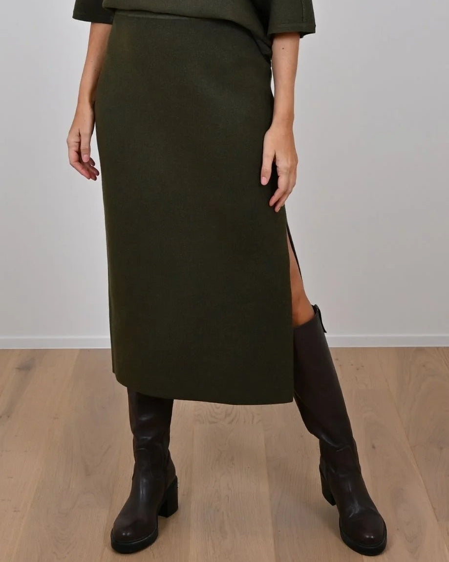 Rok Groen Leonie De Paris ( 262170 Roos/Groen )