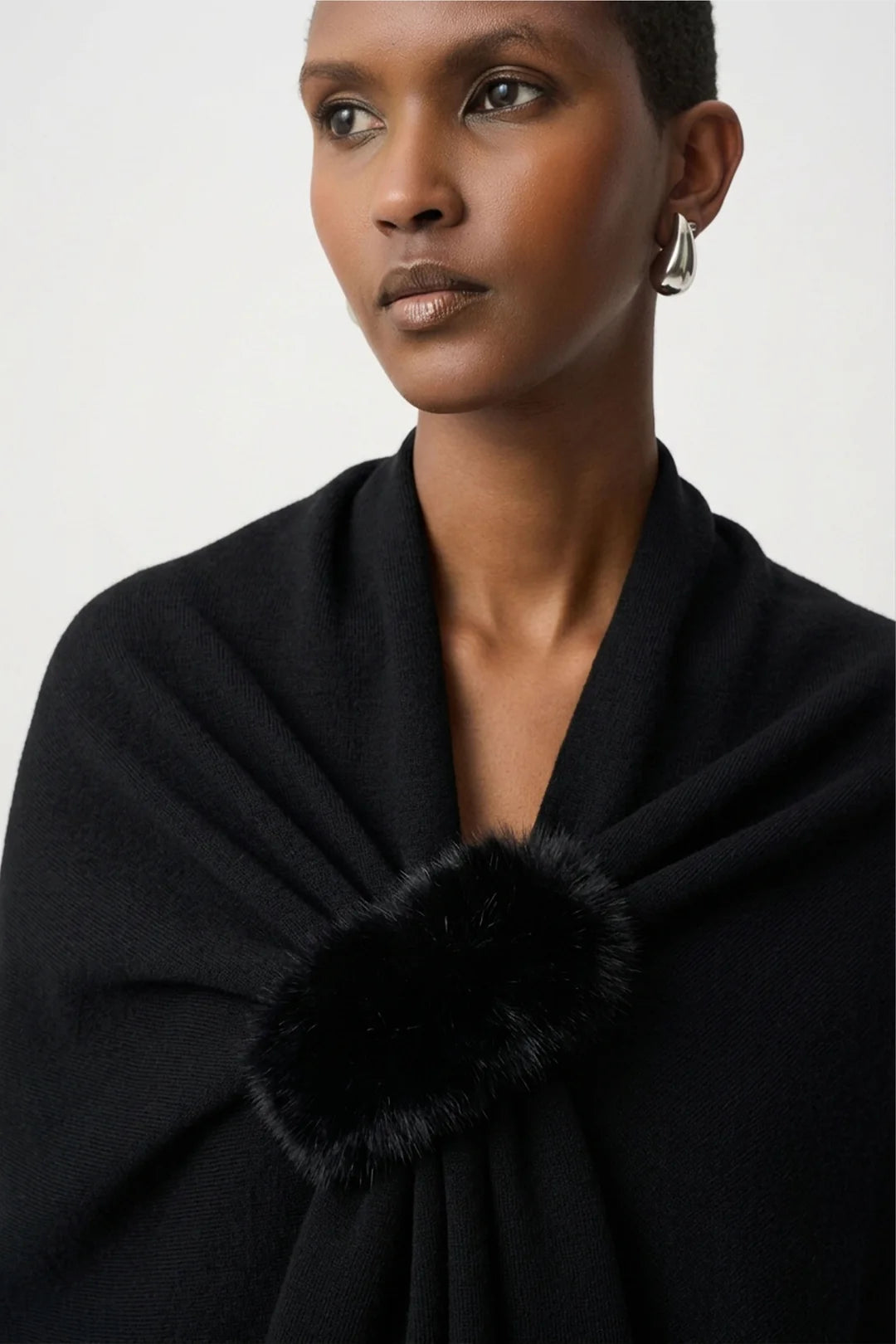 Poncho Zwart Ribkoff ( 264953/11   T )