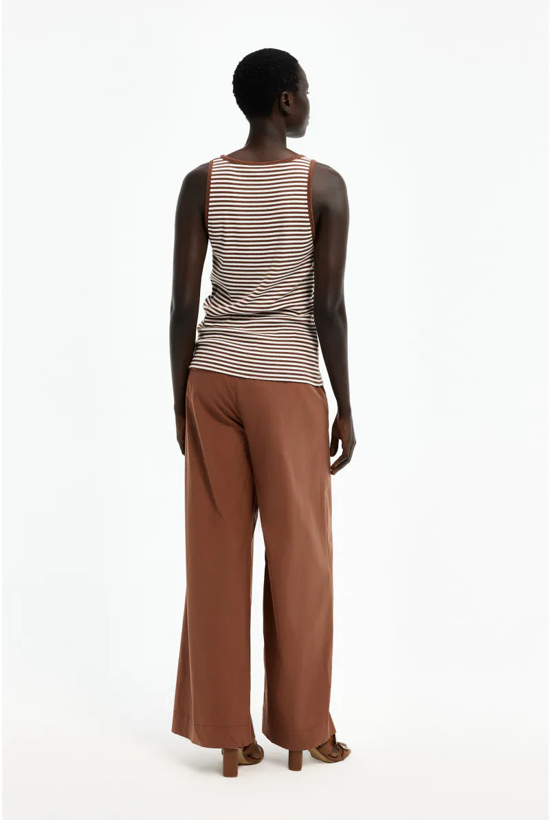 Top Bruin Xandres ( Fernande/1715 )