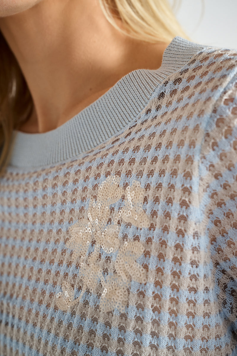 Pull Bleekblauw Marie Mero ( Pu45/Sky+Bei )