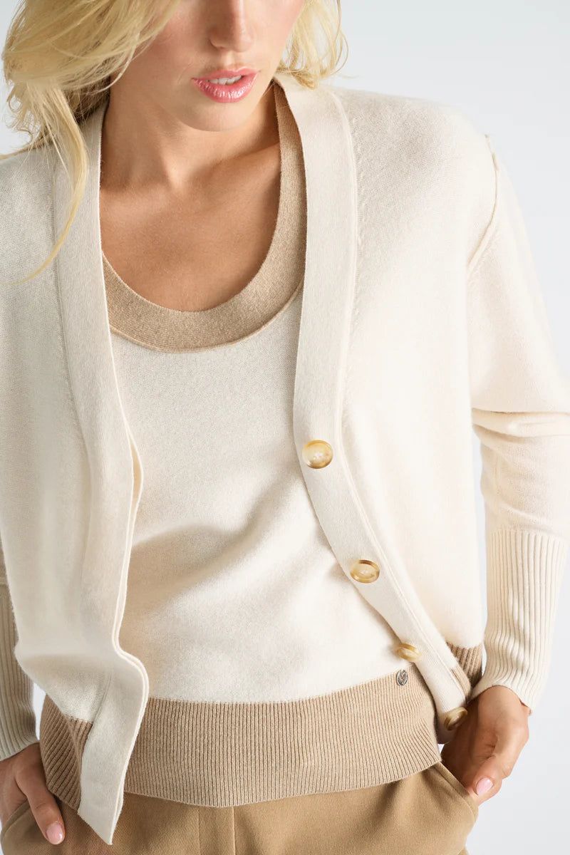 Gilet pull Camel Marie Mero ( Ca50/Ivo+Wal )