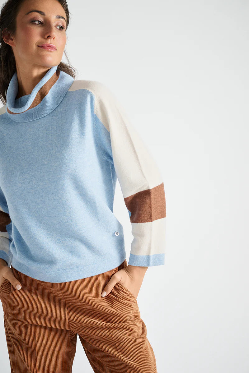 Pull Bleekblauw Marie Mero ( Pu96/Sky+Ivo )