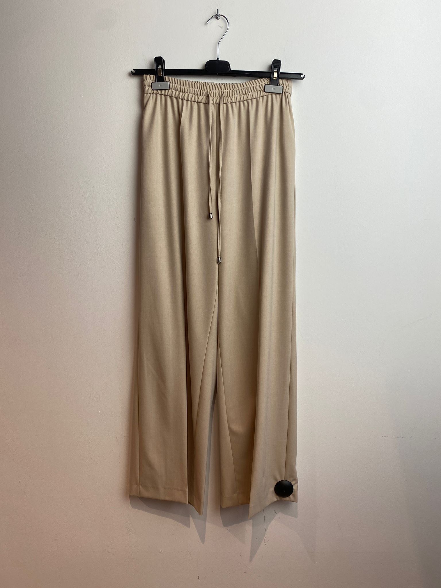 Pantalon Couleur Sable Leonie De Paris ( 252118 Lilo )