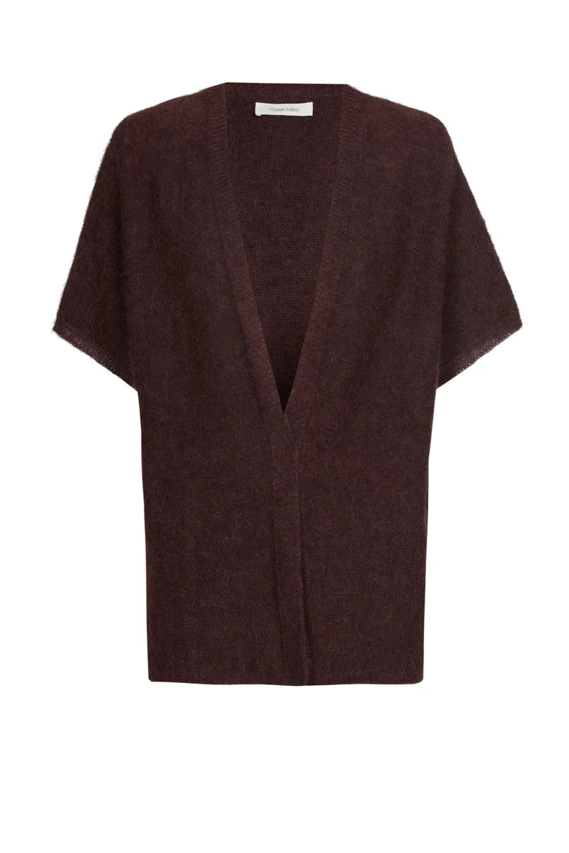 Giletpull Bruin Marie Mero ( Ca63/Bro )
