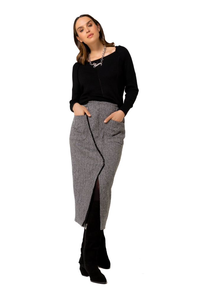 Rok Zwart Caroline Biss ( 4721/19 )