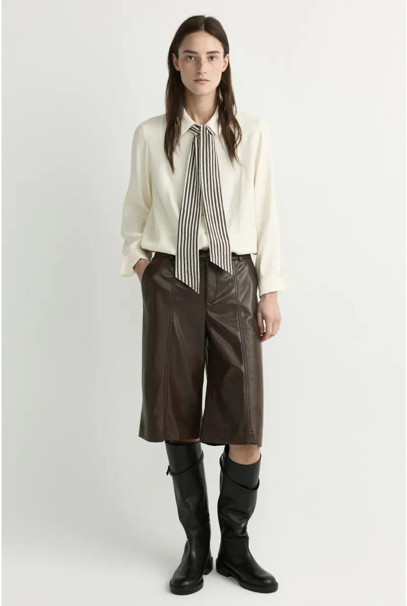 Broek Bruin Xandres ( Puzanne/3281 )