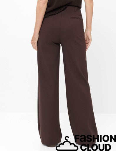 Broek Bruin Raphaela (Brax) ( Lillyth Fl 502/52 )