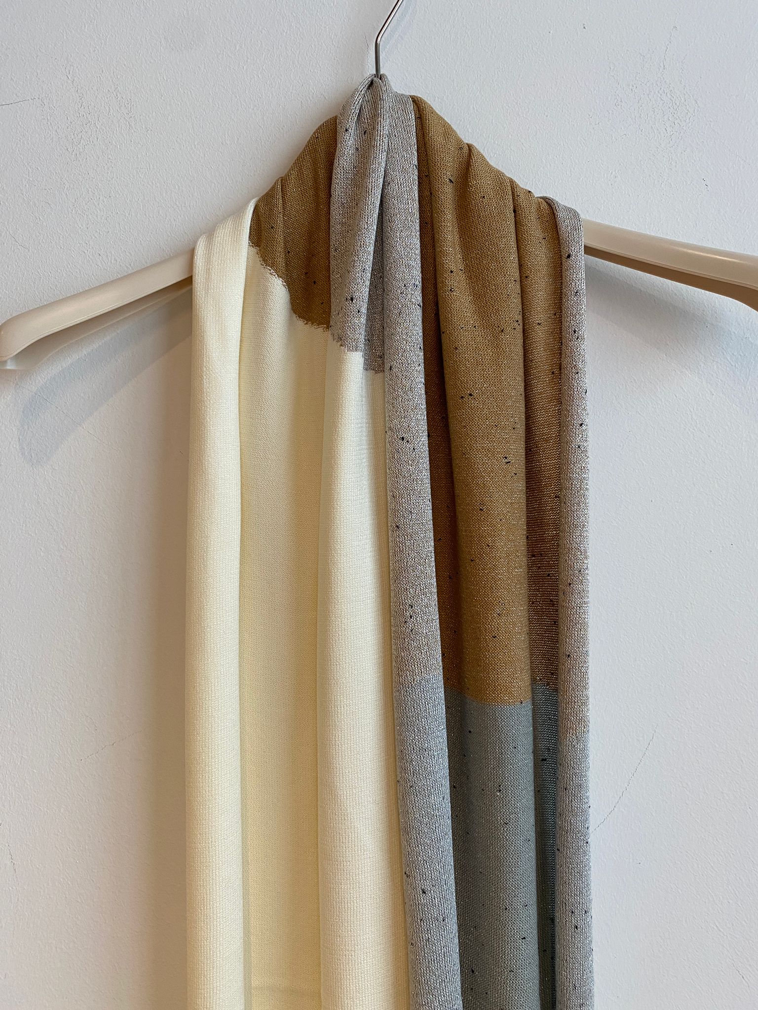 Sjaal Ecru Mayerline ( Lalbina 4614/320 )