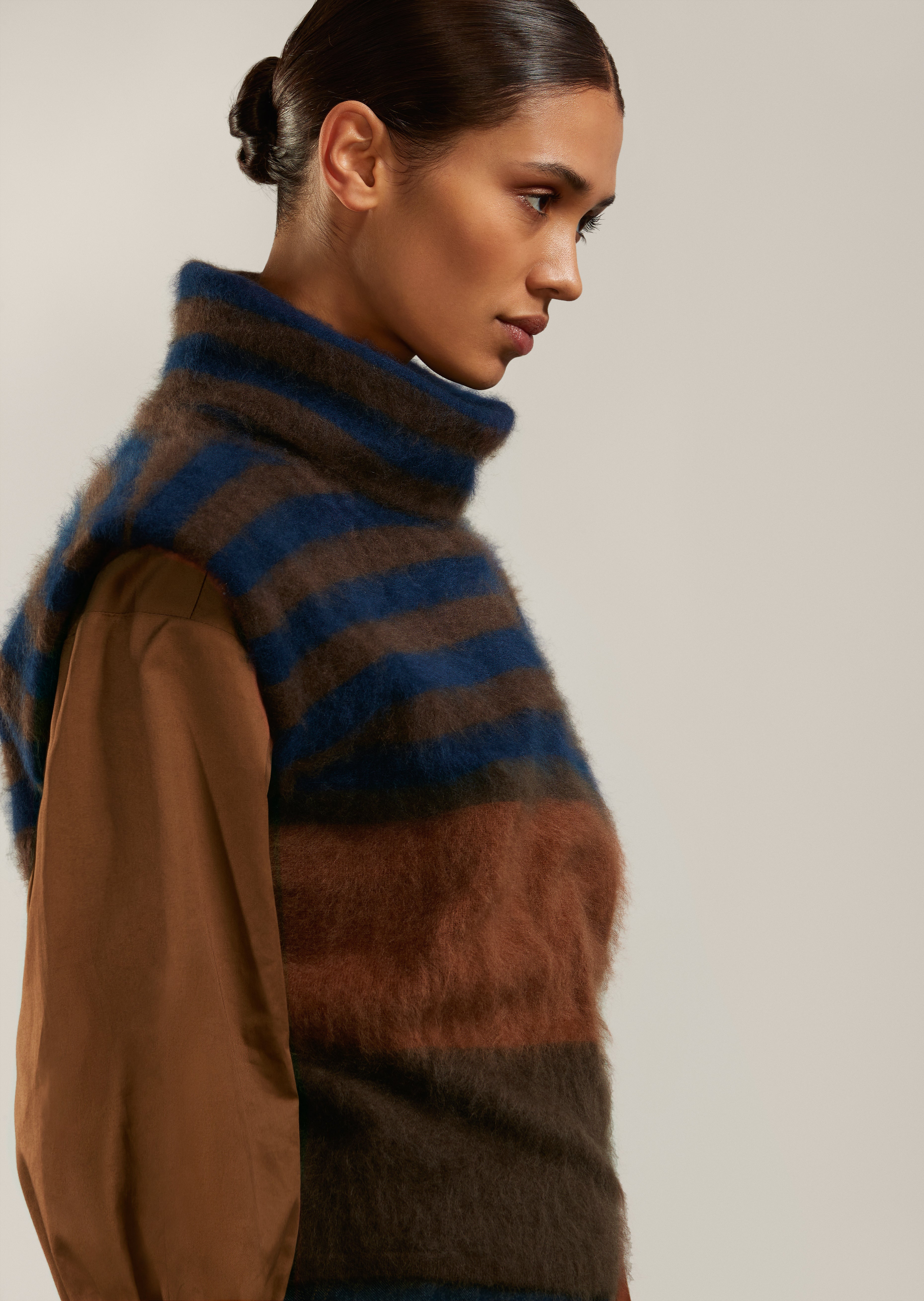 Pull Bruin Atmos Fashion ( 2460 Bis Lothis/Brow )