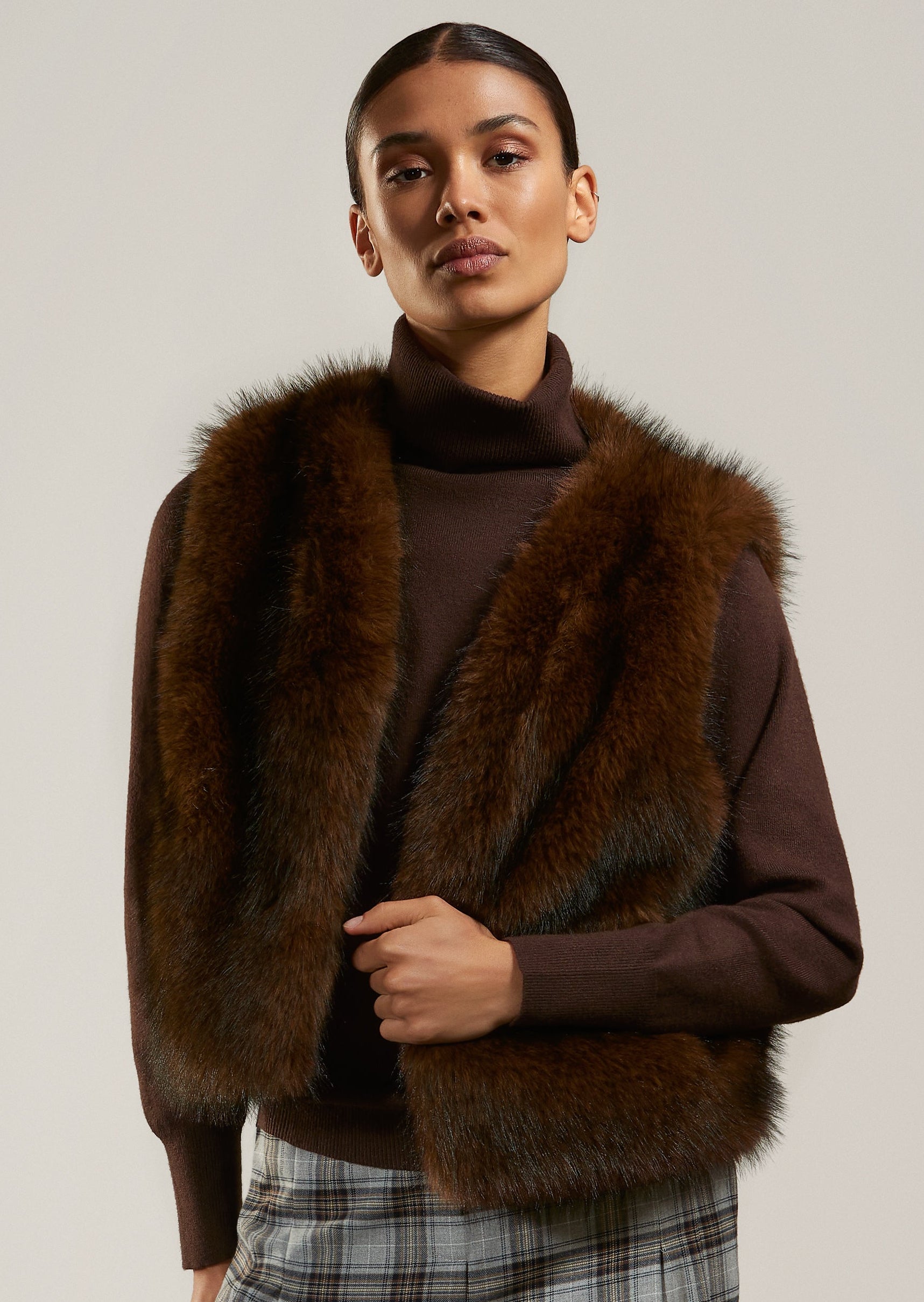 Pull Bruin Atmos Fashion ( 2450 Sija/Brown )
