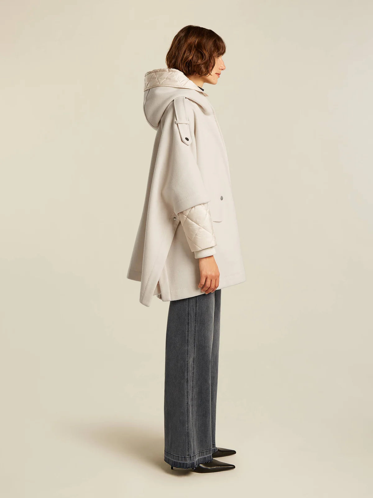 Cape Ecru Beaumont ( Brigit /1150 )