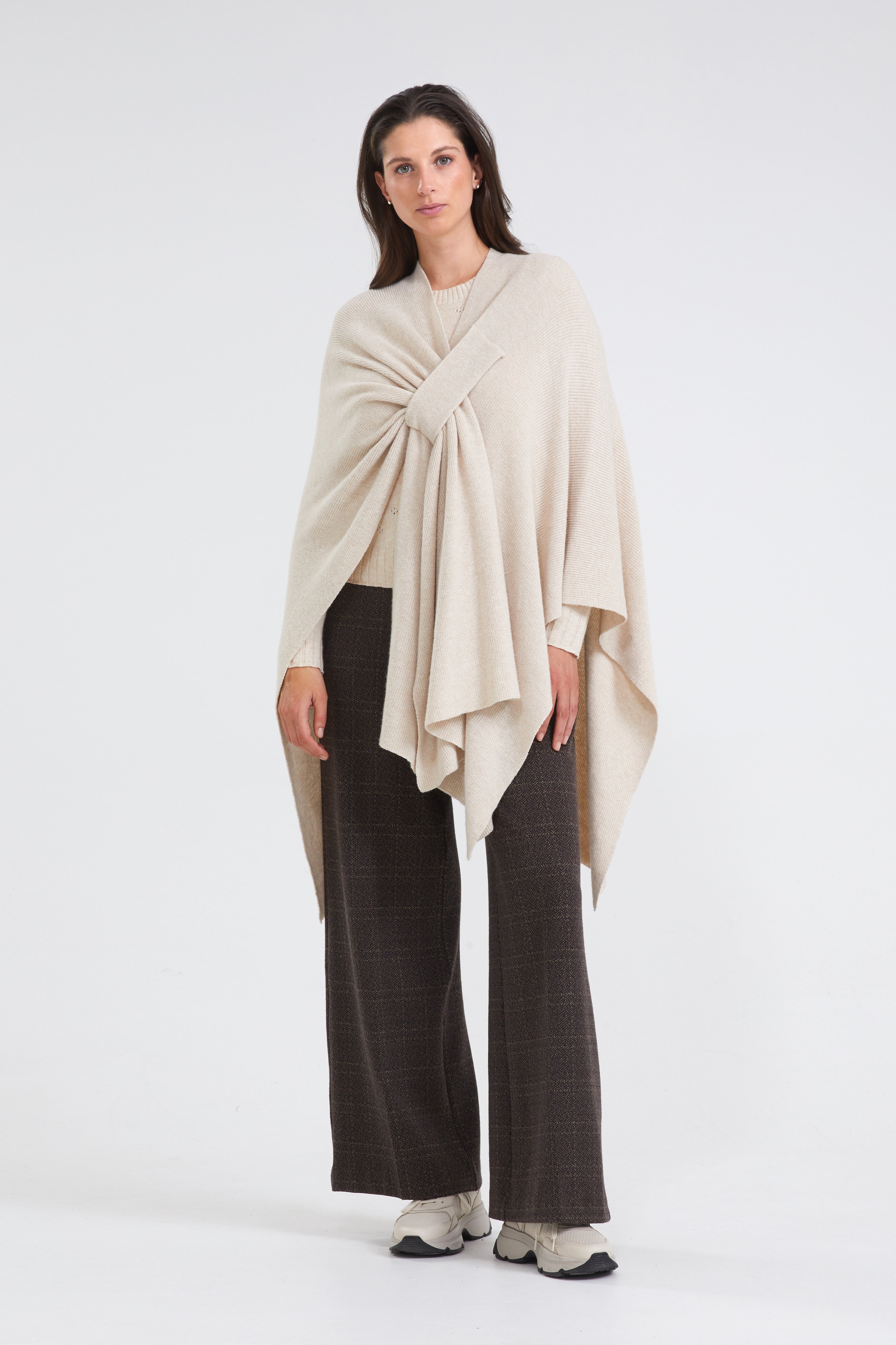 Pull Beige Blue Iv ( Elfi/130 )
