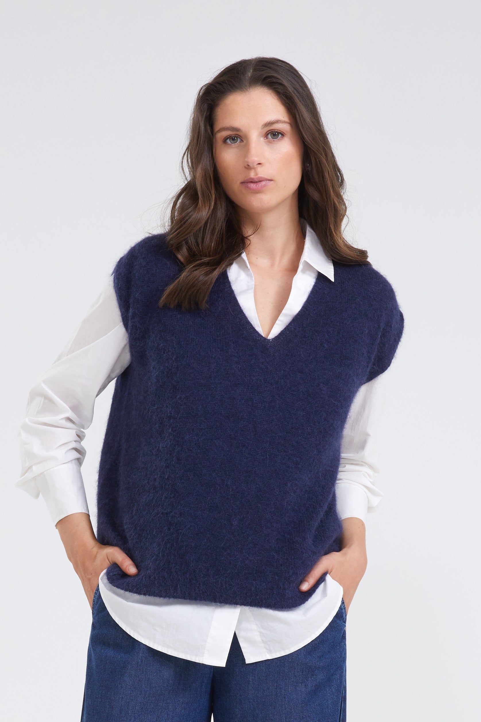 Pull Marine Blue Iv ( Celia/300 )