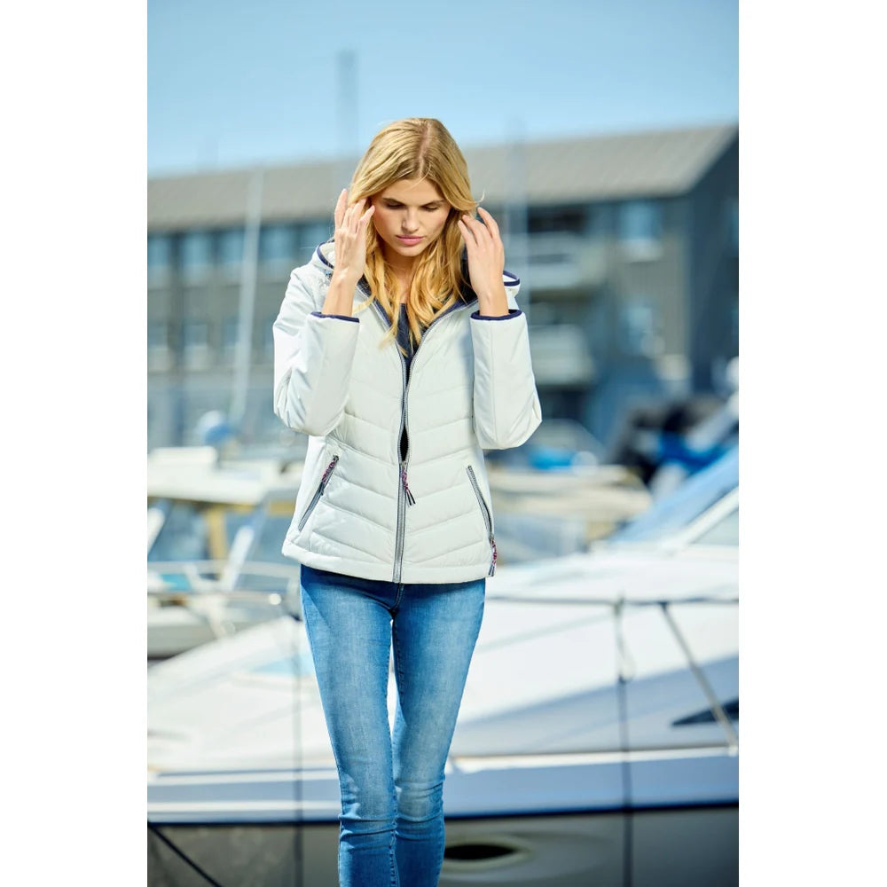 Vest Ecru Junge ( 2281-86/10 )