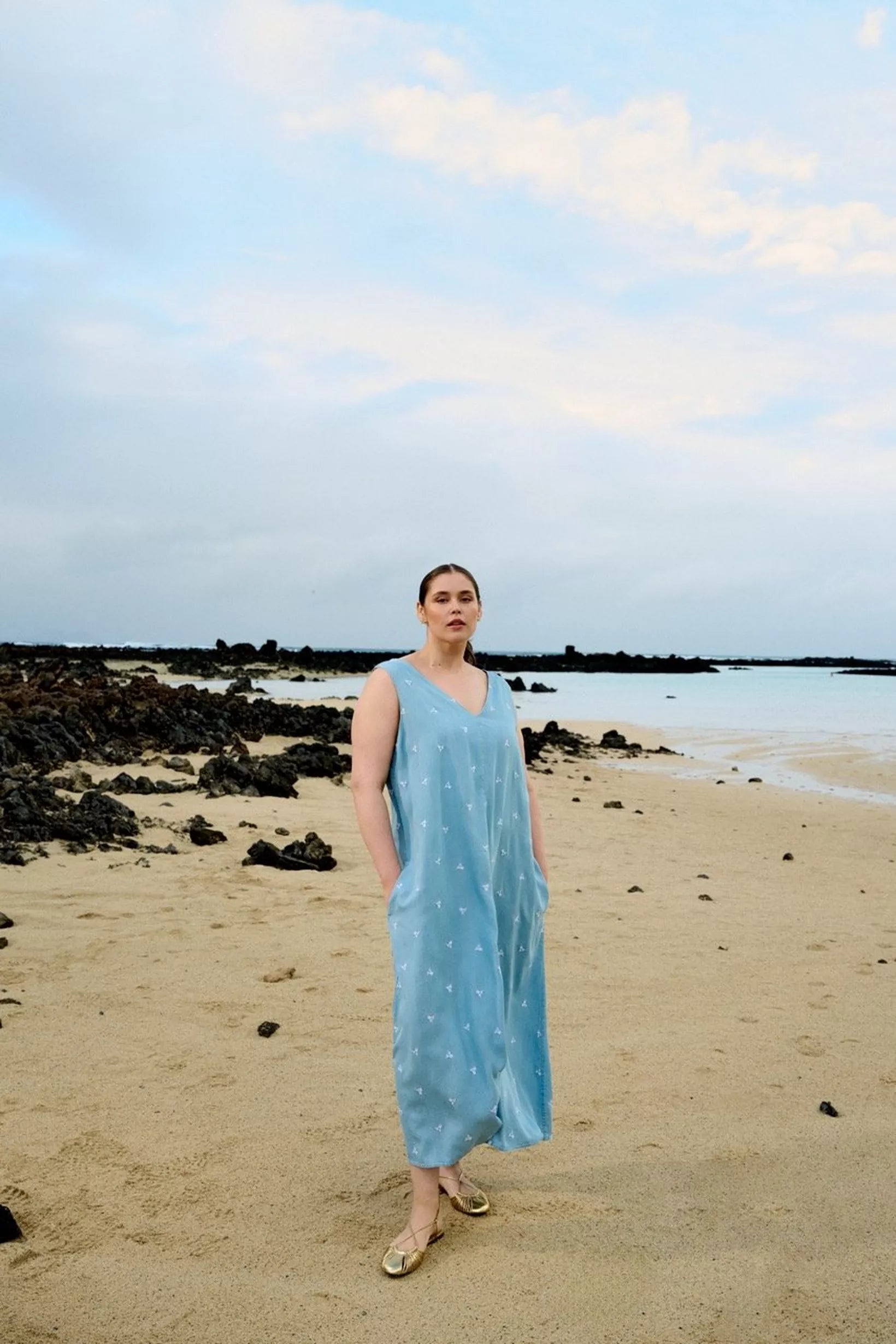 Kleedje Bleekblauw Mayerline ( Riet1 5842/104 )