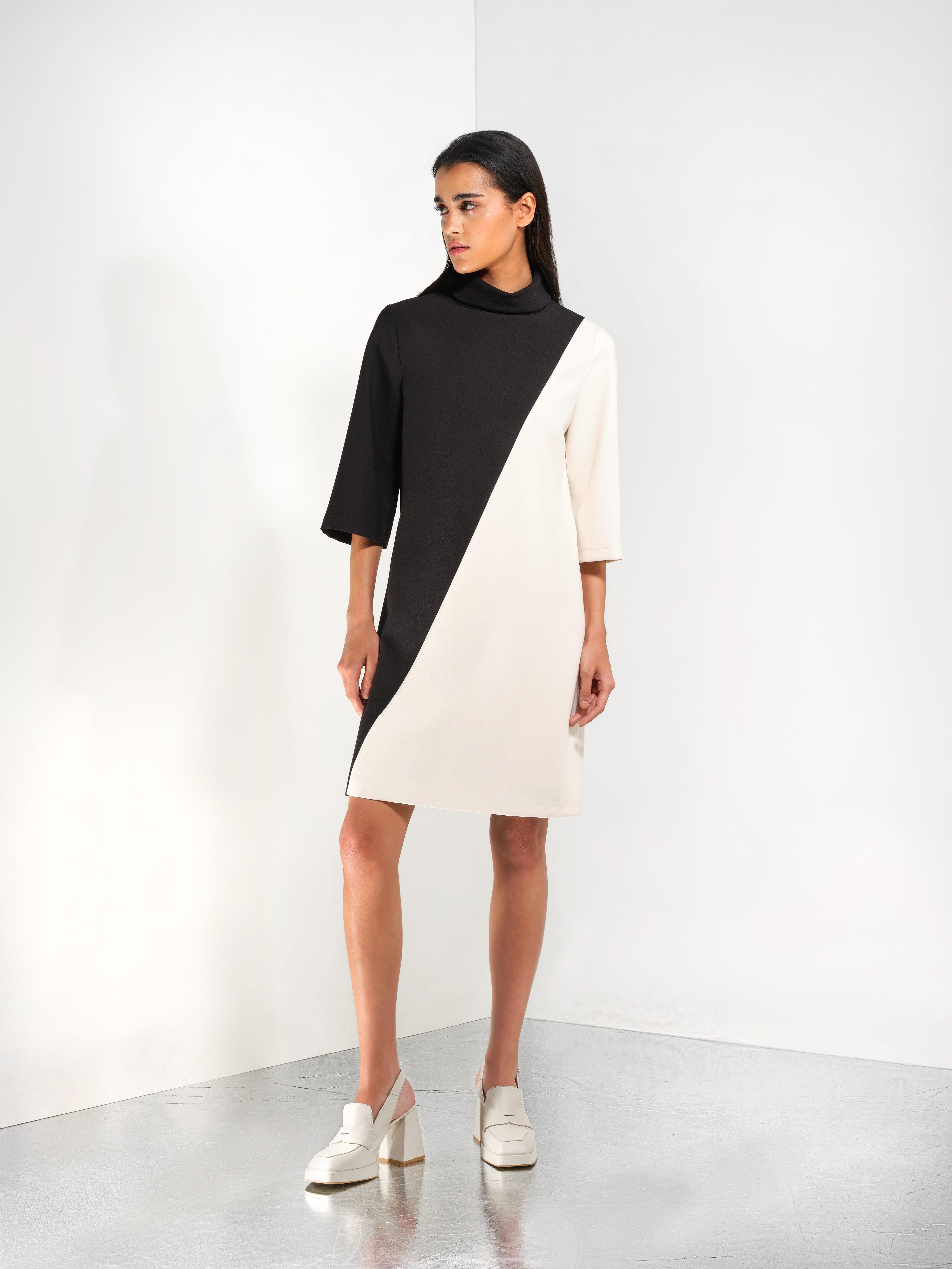 Kleedje Zwart Atmos Fashion ( 9621 Digna Snow/Blac ) - Delaere Womenswear