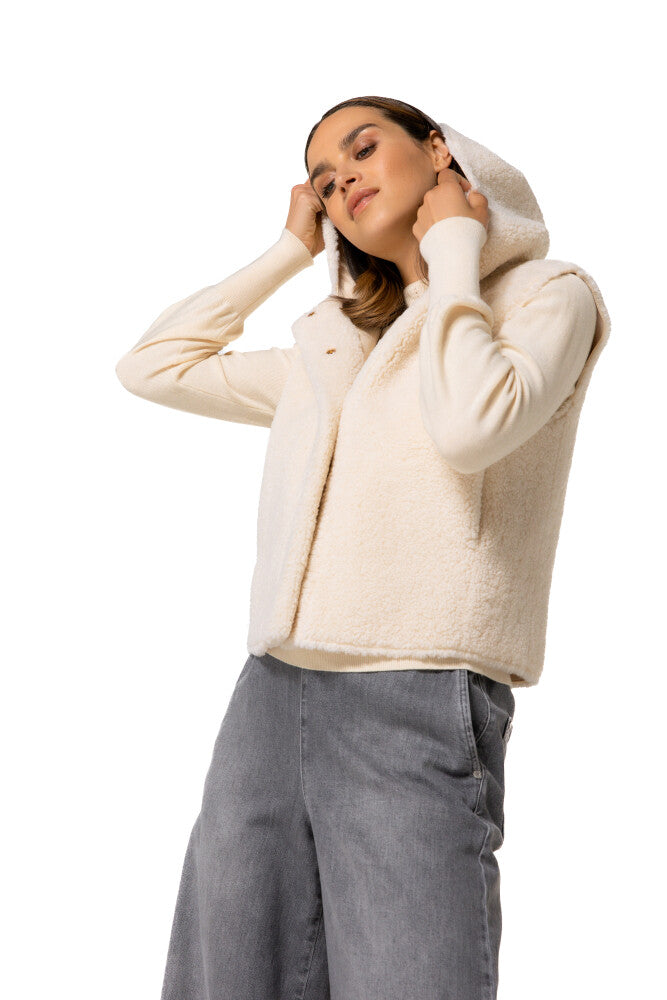 Giletvest Ecru Caroline Biss ( 4458/93 )