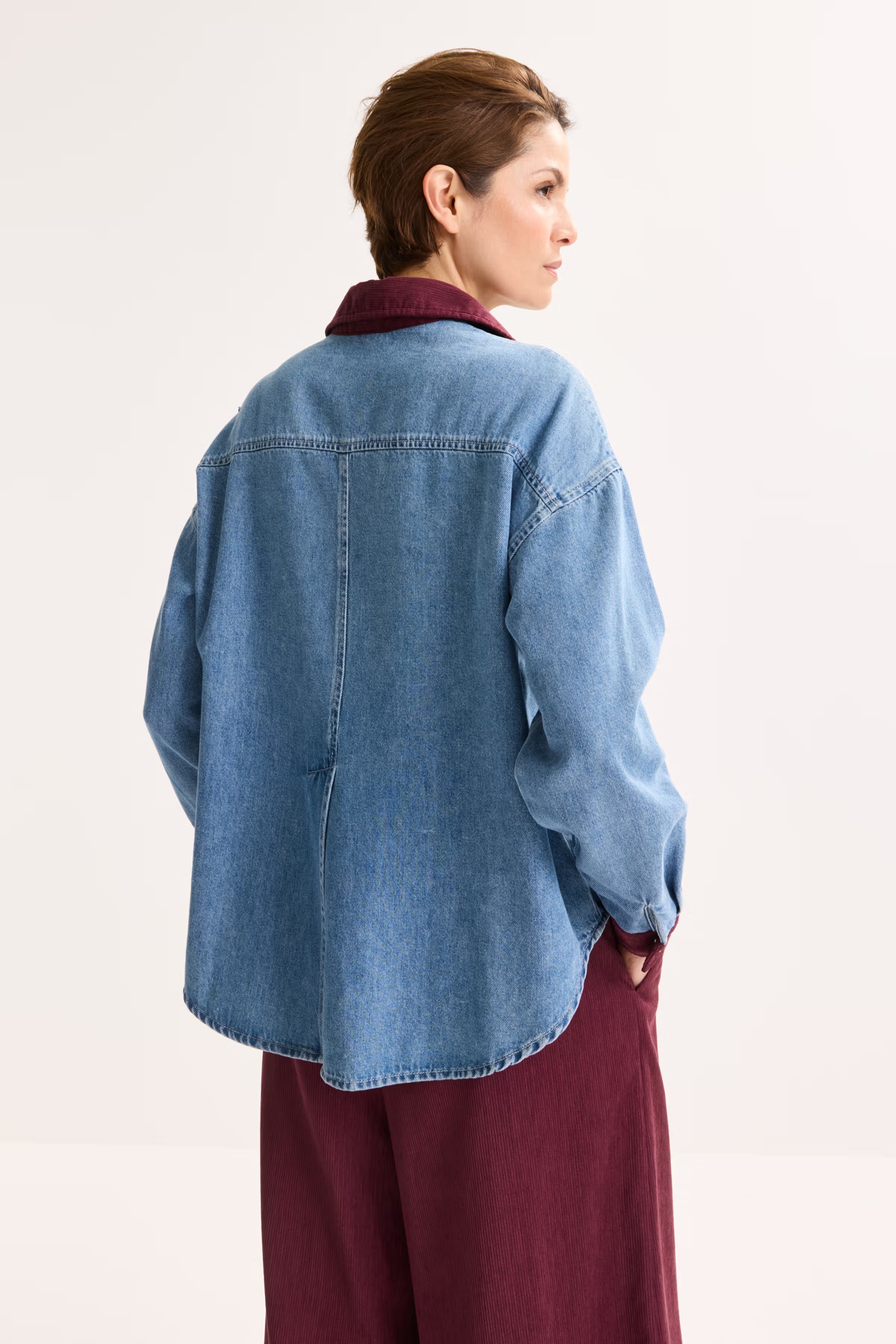 Bloes Blauw Mayerline ( Jomaro 6834/102 )
