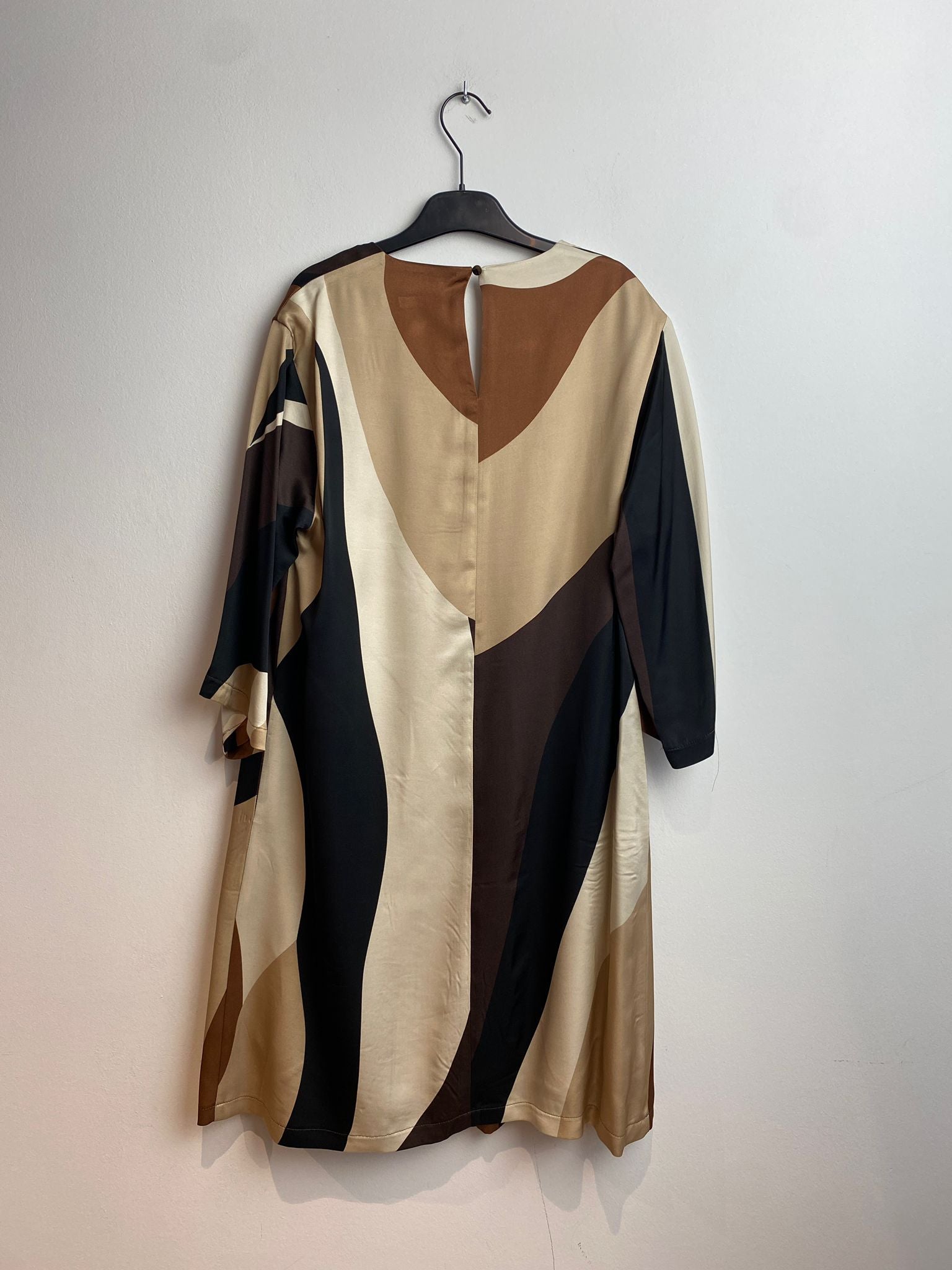 Kleedje Pruimkleur Atmos ( 1442 Eira/Wood )