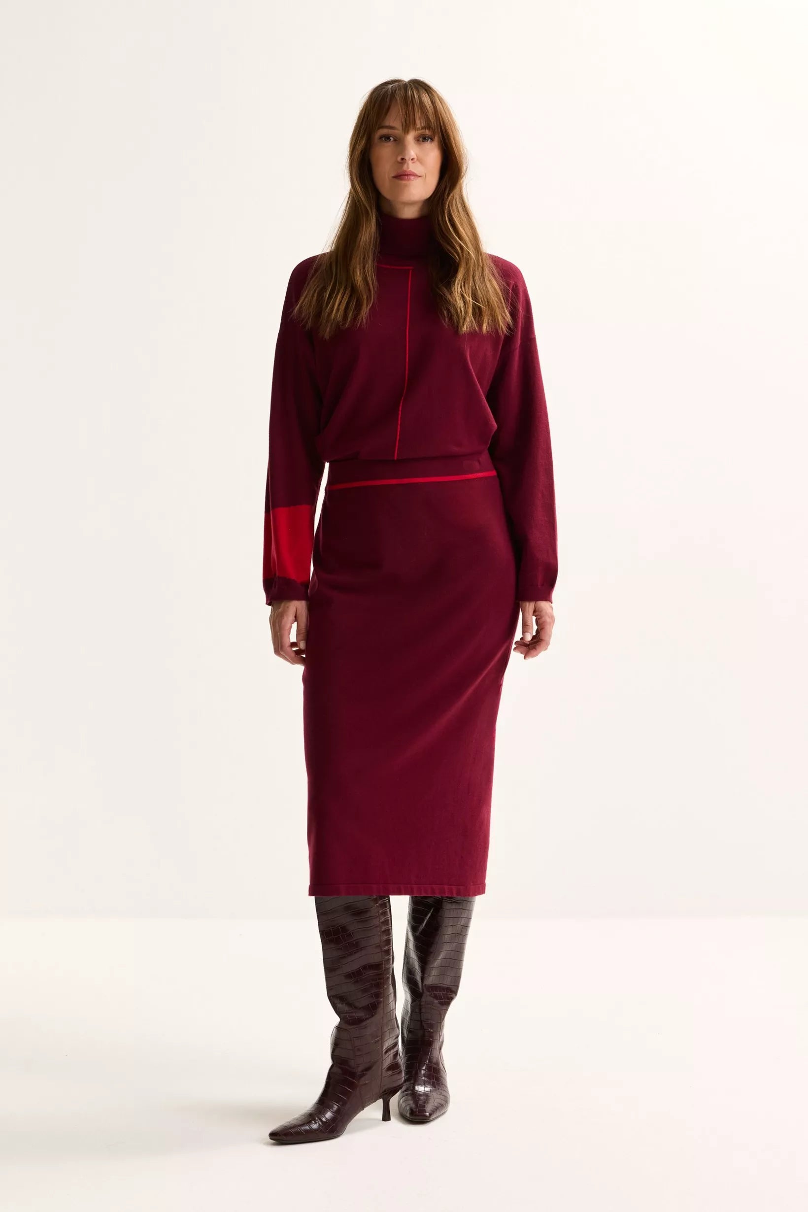 Rok Bordeaux Mayerline ( Cavina 4682/593 )