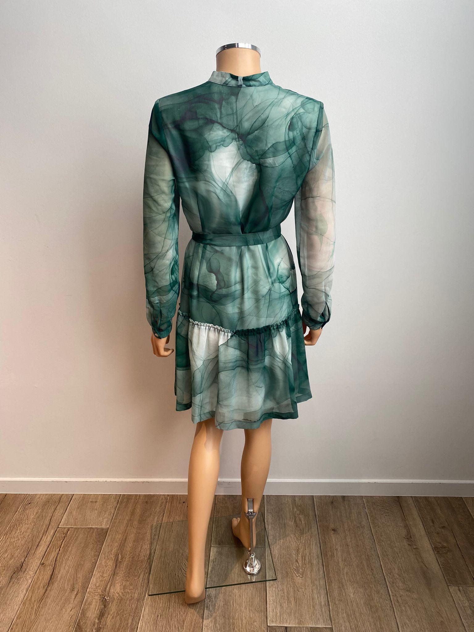 Kleedje Groen Leonie De Paris ( Maxi Marble/Groen ) - Delaere Womenswear