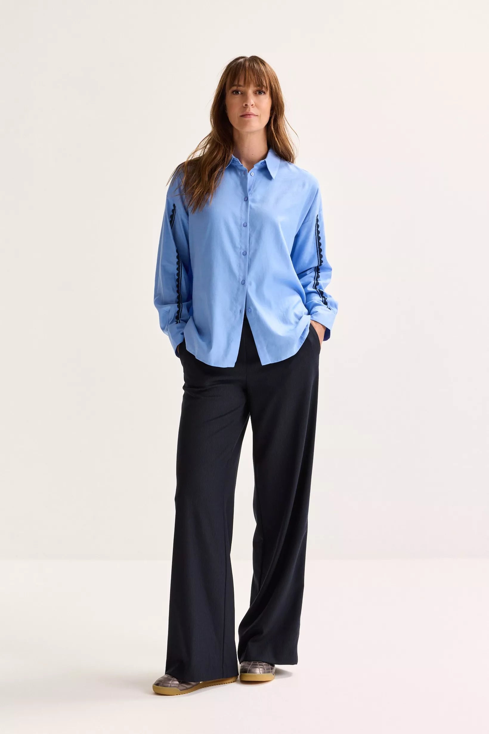 Bloes Blauw Mayerline ( Jacobas3 4826/531 )