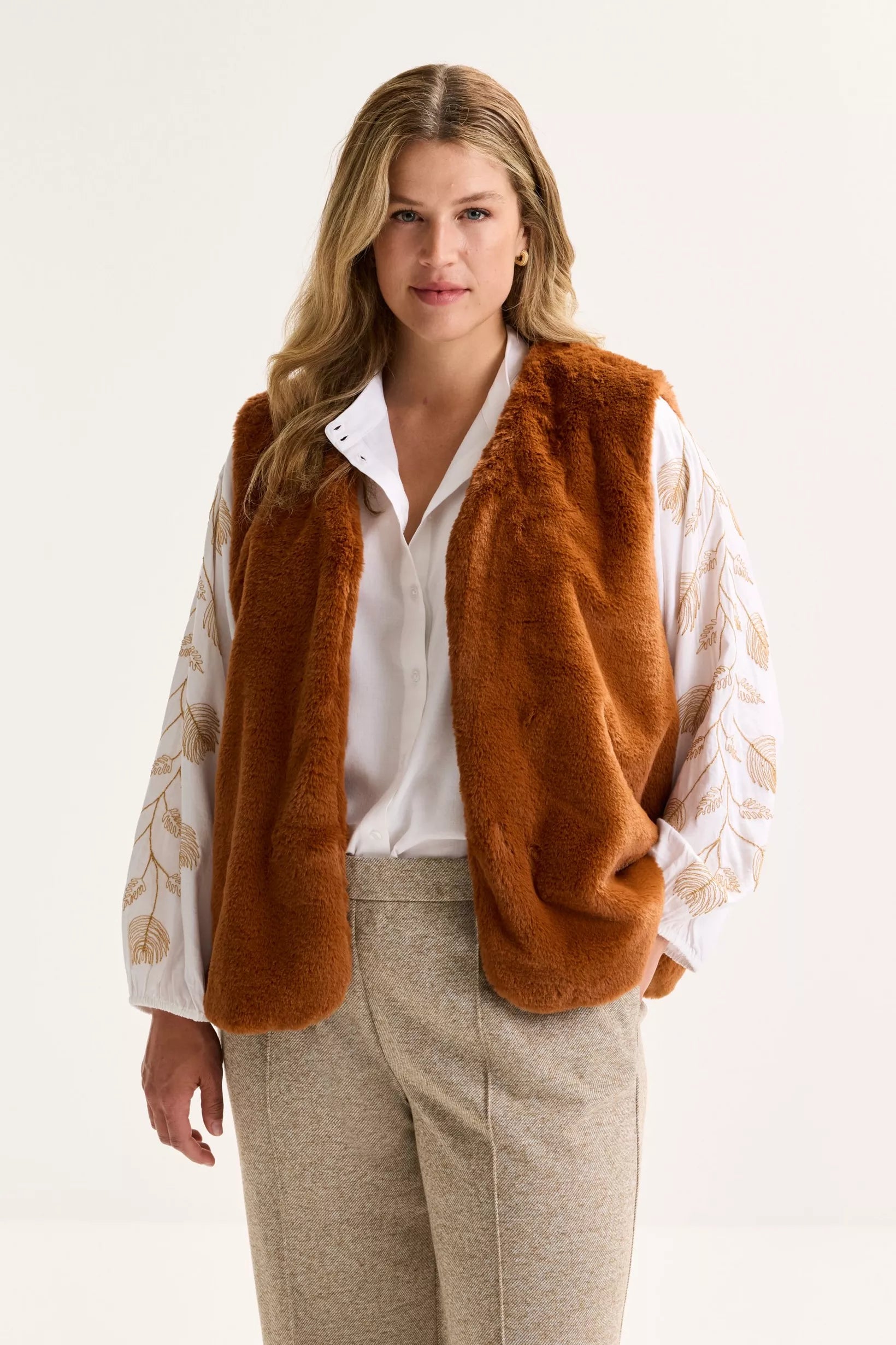 Giletvest Camel Mayerline ( Adolo 4029/641 )